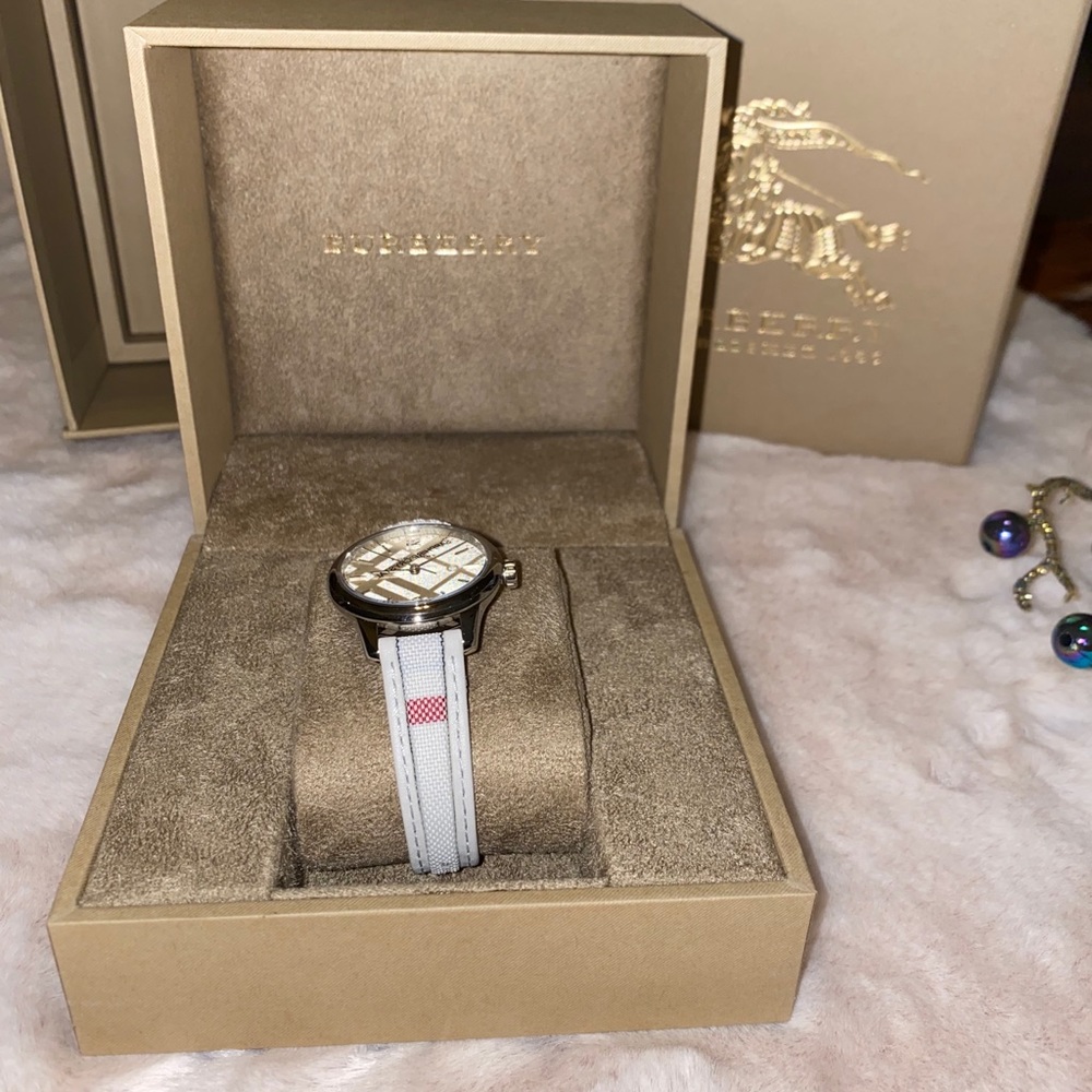 Burberry Watch NWT